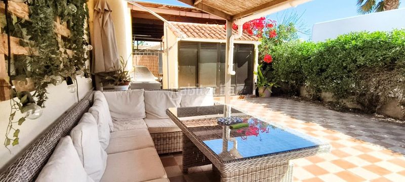 Foto e5fe843b-b6c8-4232-80fd-1e3d7361358a. Casa amb aparcament piscina a Puerto Rey Vera