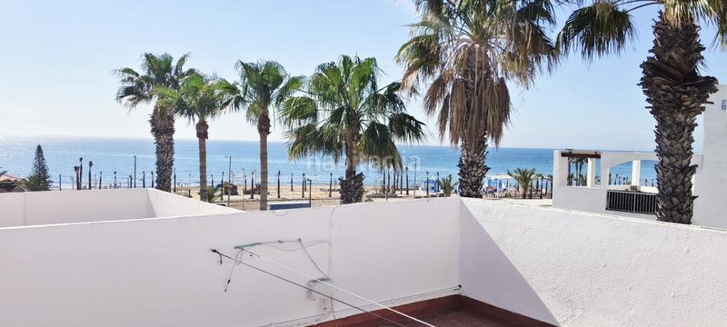 Foto 3be8d137-44fa-4505-b954-0db022f25dab. Casa amb piscina a El Palmeral Mojácar