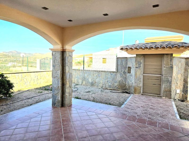 Foto 2a2f5b17-a744-4204-89ce-2d15186384bc. Casa amb aparcament a Antas