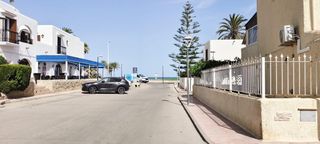 Duplex  Del pez. Casa en segunda línea de la playa