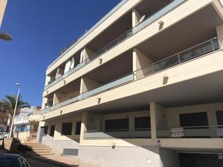 Lloguer Apartament  Baria. Excelente bajo a pocos metros de la playa