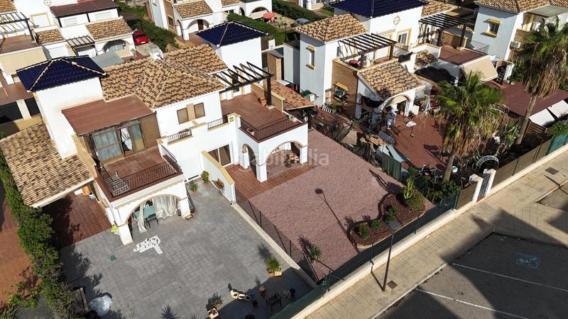 Foto 2d9f823a-cdda-4c26-b0a3-4767f8a31222. House with pool in Lomas del Mar Vera