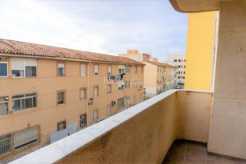 Foto 9f6d4a5f-1ed3-43f7-b46a-edd73ff094e8. Apartament a puerto de Garrucha Garrucha