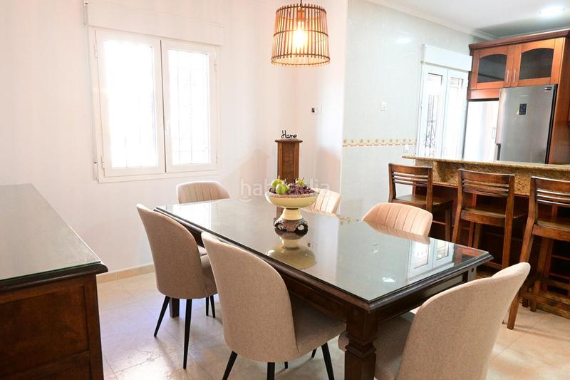 Foto 930b6b2a-1fde-4054-880a-ca746e120a10. House with parking in Vera ciudad Vera