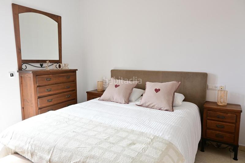 Foto 99d2b9a0-acdf-4142-bf3e-af9457b55dc0. House with parking in Vera ciudad Vera