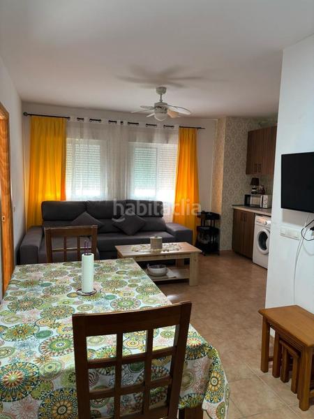 Foto 2de046bd-cae5-4725-9a16-3d61f7c1f2d8. Piso  reformado con vistas al mar en playa de Garrucha Garrucha