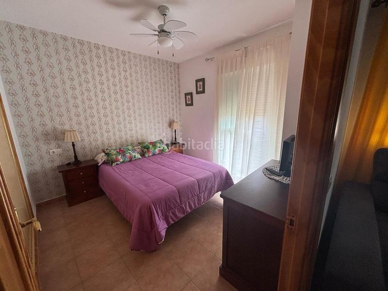 Foto fa49b4b4-5833-4c2d-a0f4-59103218164f. Piso  reformado con vistas al mar en playa de Garrucha Garrucha