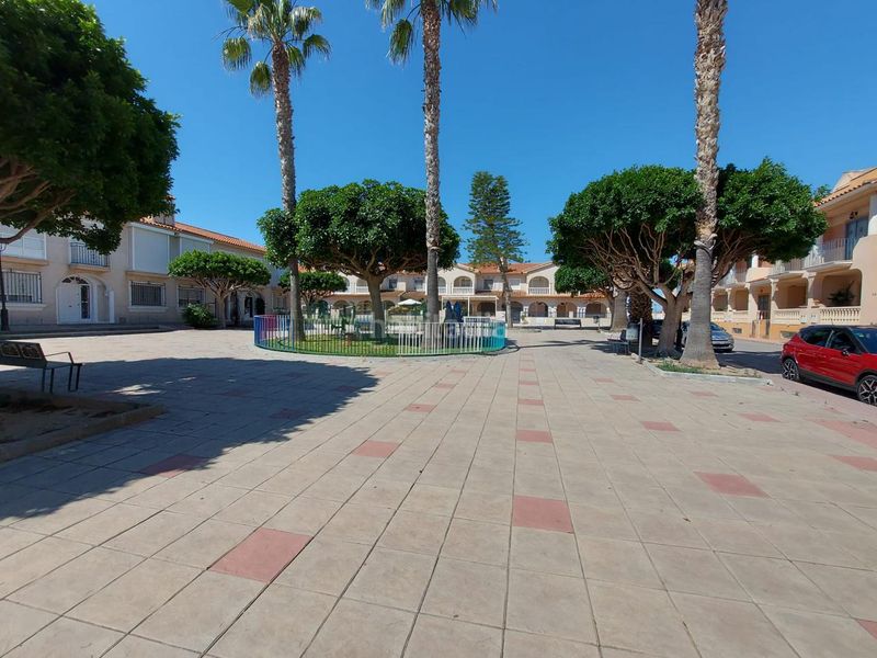 Foto ab834332-9b70-4d26-9c37-35265ff2803c. Casa aparellada amb calefacció aparcament a Huércal - Overa