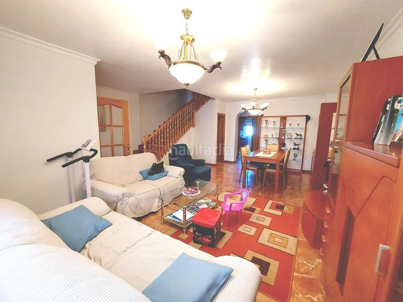 Foto c30200b6-3211-4854-9c9d-53a37373f10c. Casa aparellada amb calefacció aparcament a Huércal - Overa