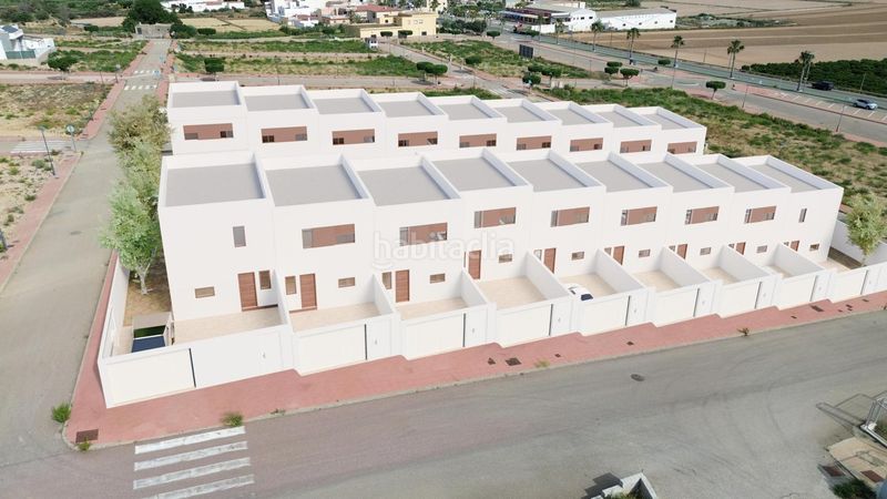 Foto 3eb878a7-187a-4de8-9077-9e175b5b3753. Duplex avec parking dans Antas