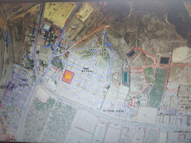 Foto ed9be415-393e-4c92-8f1b-eb25f80e27f9. Duplex avec parking dans Antas