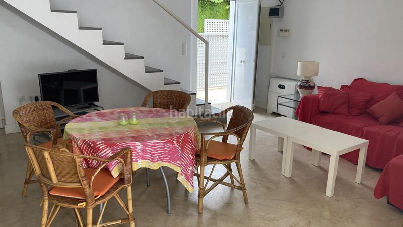 Foto 66d9f592-2661-49d4-b34b-e6ab625b89bf. Location maison avec piscine dans Puerto Rey Vera