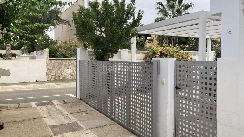 Foto 75904169-547a-49c7-b2b2-c7e799f0f088. Rent house with pool in Puerto Rey Vera