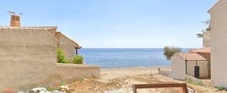 Terreny residencial  El calón. Parcela en primera linea de playa