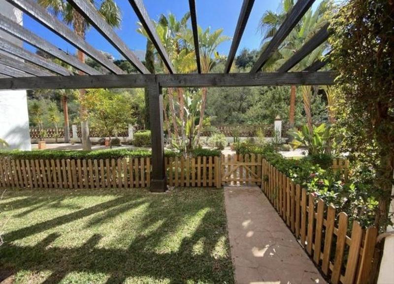 Foto 3532146d-e61b-42ce-a42b-31c9ce1b59fb. Alquiler planta baja precioso apartamento con terraza y jardín en Mojácar