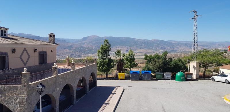 Foto ec97c35a-ff1f-441e-a72a-224e7c50cc8b. Casa con parcheggio in Somontín