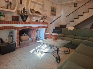 Maison jumelée à La Hacienda - Nueva Andalucía. Adosado en las portadas