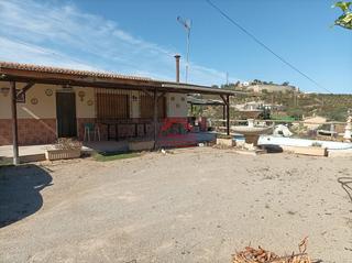 Masía en Almayate Bajo. Magnífico cortijo en venta en  almayate