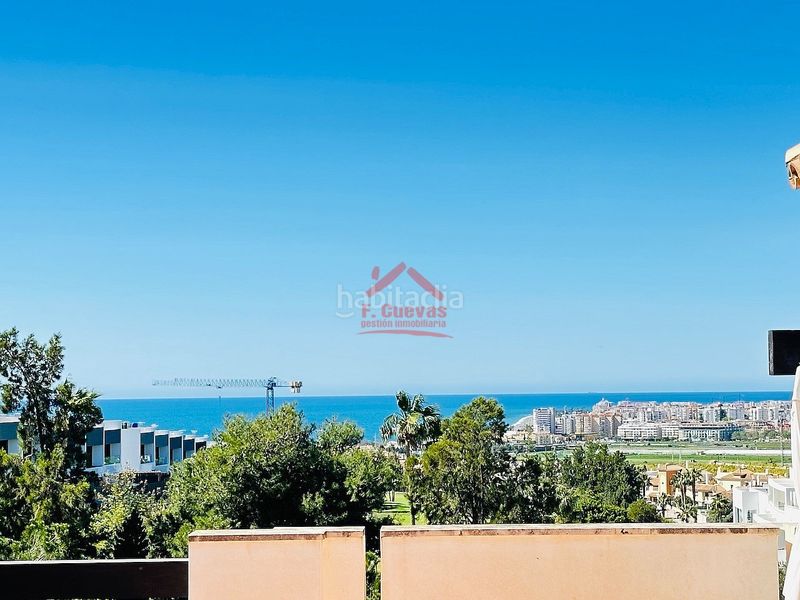 Foto a15b3232-f70f-4a76-bb40-53a7360511cd. Ático  en baviera golf en Caleta de Velez