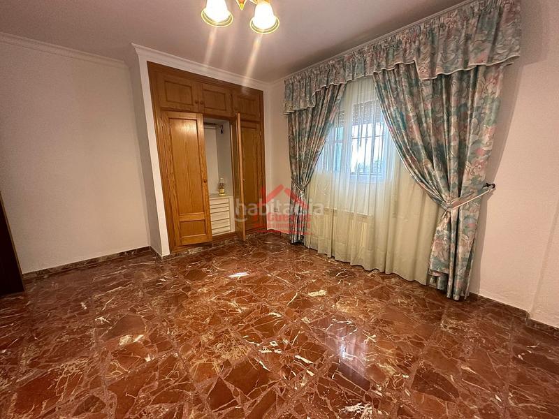 Foto 7db78ea5-d3c4-473e-bcc3-6b69892d8e9c. Casa amb aparcament a Alcaucín