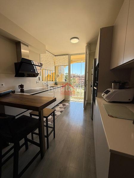 Foto 61c535ea-b9b1-47fe-be08-a2e5c7c8d93a. Apartamento piso en mezquitilla playa. en Algarrobo pueblo Algarrobo