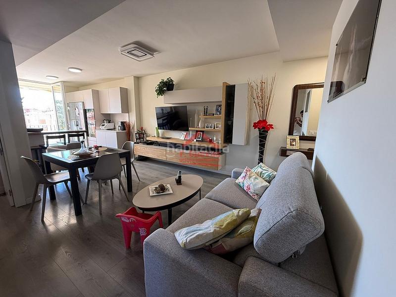 Foto c65cc547-2e0c-4d86-8691-c33fd60b18b5. Apartamento piso en mezquitilla playa. en Algarrobo pueblo Algarrobo