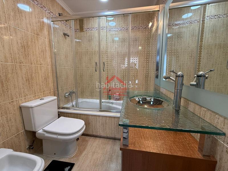 Foto 4cfd2581-06e5-4b4e-91e5-108850cdd3ee. Appartement mit parking pool in Centro Torre del Mar