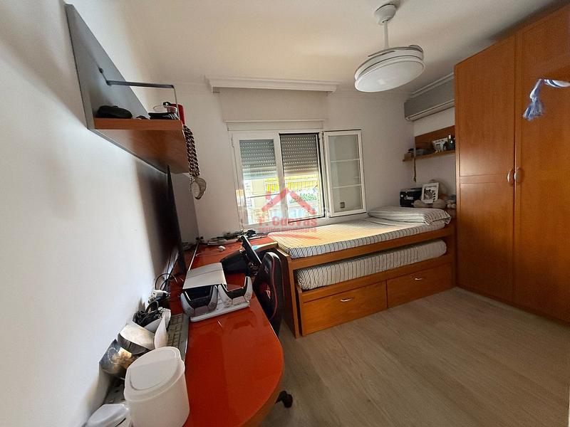 Foto 9f9178cd-0bd8-4e47-a50f-05f8fe24f14e. Appartement mit parking pool in Centro Torre del Mar