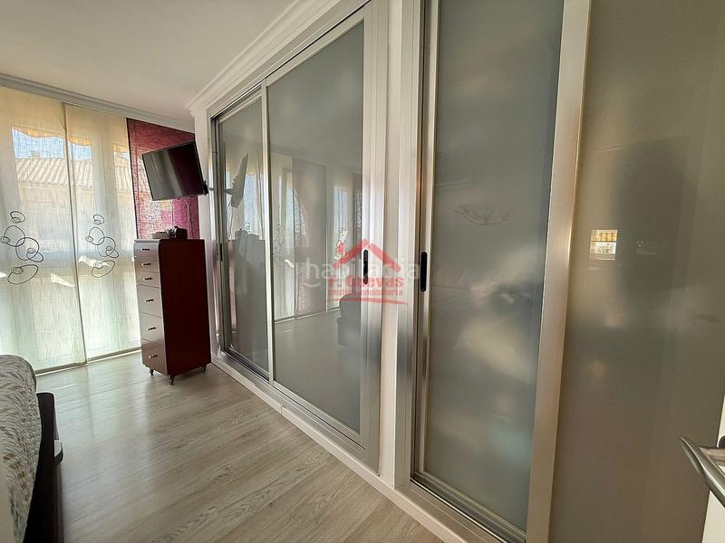 Foto be5fb75d-ca07-47c4-8a59-cbab146f199a. Appartement mit parking pool in Centro Torre del Mar