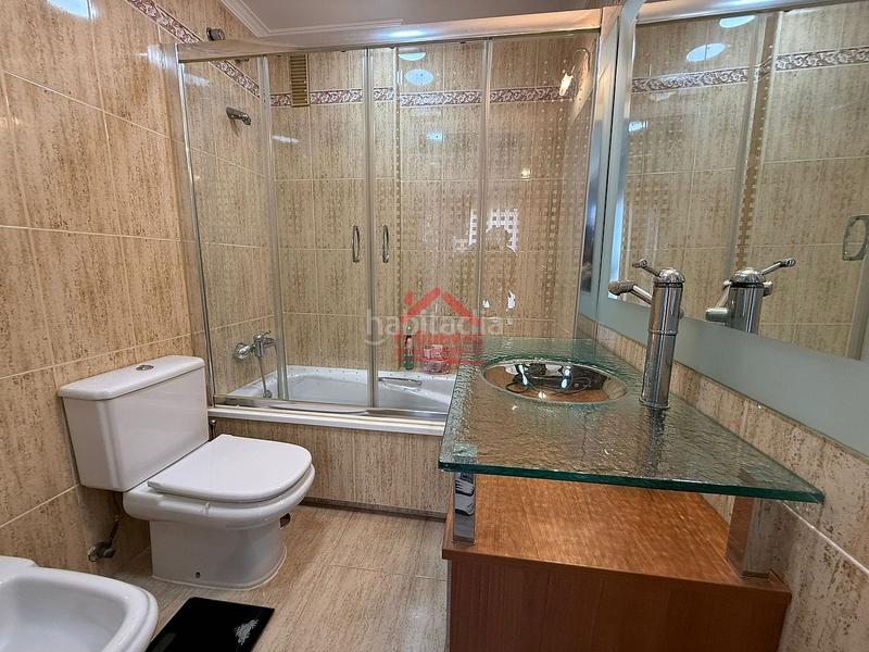 Foto cf92ca13-5e0d-4a31-bb99-51016818f2f3. Appartement mit parking pool in Centro Torre del Mar