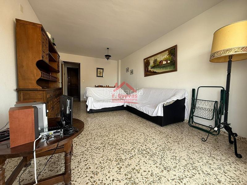 Foto 0aed4be8-db69-4cb1-ac82-d0bc35de7c27. Piccolo appartamento con parcheggio piscina in Centro Torre del Mar