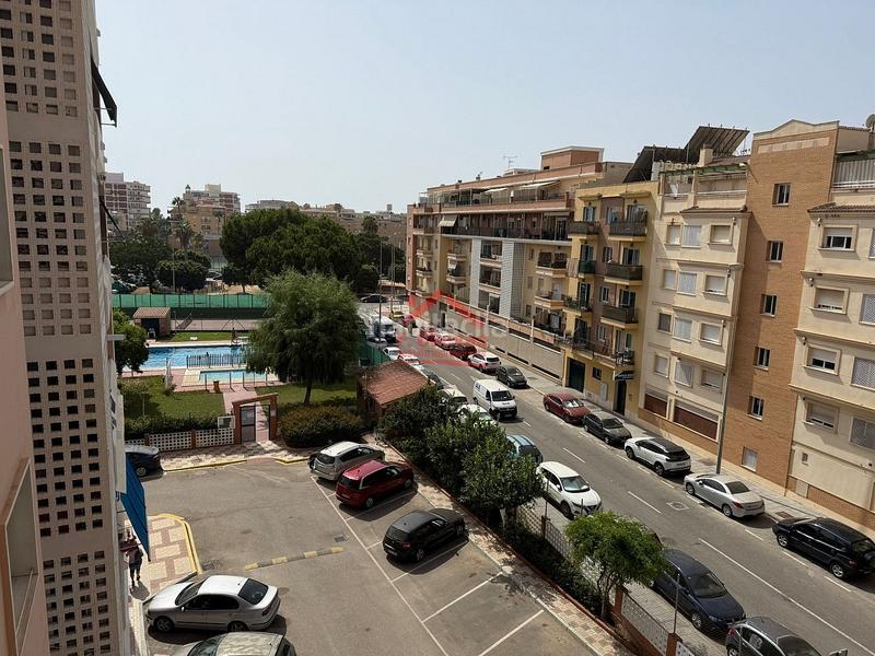 Foto ad4cbfb3-969f-42bb-9e03-ff7fde068941. Piccolo appartamento con parcheggio piscina in Centro Torre del Mar