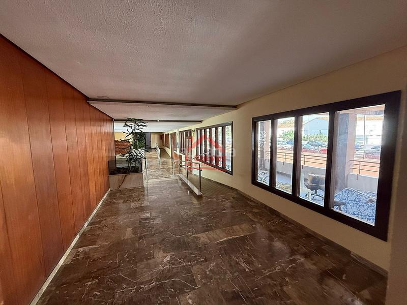 Foto c87b4d39-2dd8-4676-89c6-f1306d55c440. Piccolo appartamento con parcheggio piscina in Centro Torre del Mar