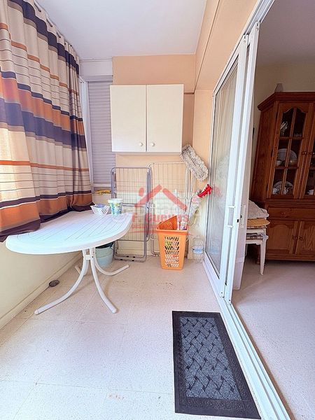 Foto 983dbeba-92e9-4e3d-bc93-e7f340123419. Apartament amb calefacció aparcament piscina a Paseo Marítimo de Levante Torre del Mar