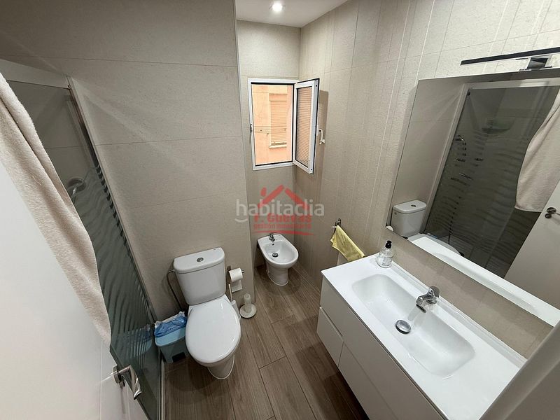 Foto 2d95f1c9-a97f-46ac-9e3f-bfdc104ec622. Apartamento magnífico piso completamente reformado en pleno Centro en Torre del Mar