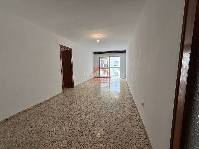 Foto a2f367bf-7efb-4306-bcdc-0beadd4fcdfe. Apartament a Centro Torre del Mar