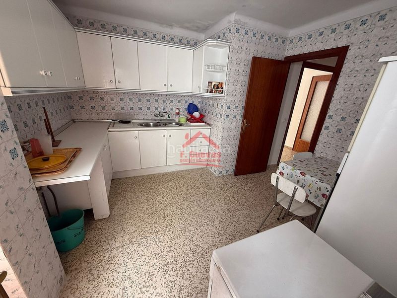 Foto bc7eaad3-8fb3-4f76-a132-bfe8d8d52a97. Apartament a Centro Torre del Mar