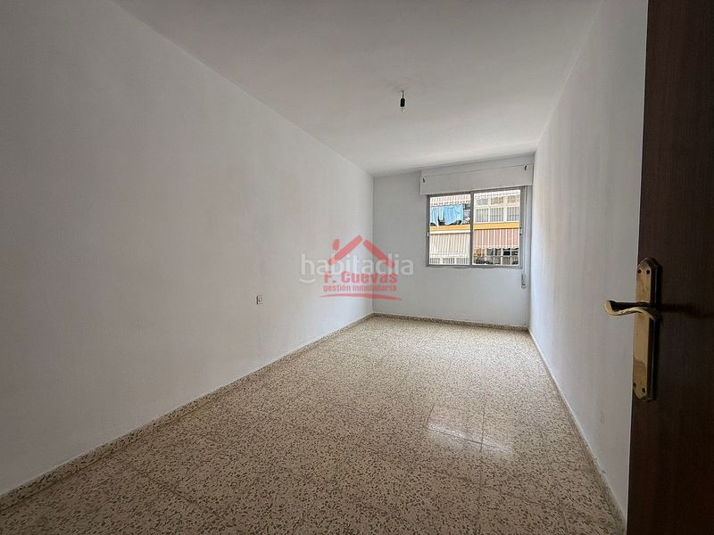 Foto dd756a70-6cdd-477c-b2c3-bda9199a3525. Apartament a Centro Torre del Mar