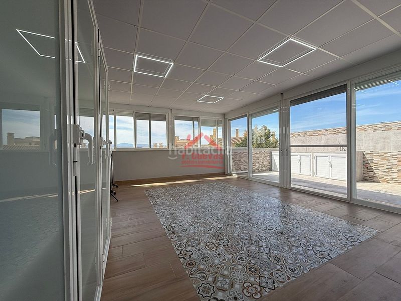 Foto 2e932827-c30a-480a-8f18-bfec3fa617ab. Apartament amb calefacció piscina a El Limonar Vélez - Málaga