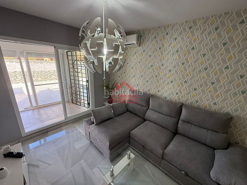 Foto d5c55159-23a6-49ca-b699-99f56f14b72e. Apartament amb calefacció piscina a El Limonar Vélez - Málaga