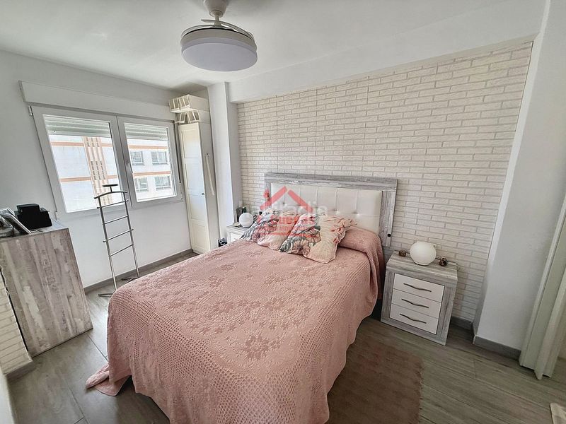 Foto d2aebdbf-589f-420b-b619-bd6a75001204. Apartament amb calefacció aparcament a Poniente-Faro Torre del Mar