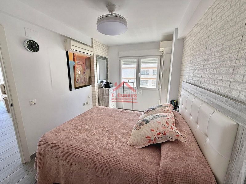 Foto fb29b657-46b3-4c35-8f79-fb8d5df350c5. Apartament amb calefacció aparcament a Poniente-Faro Torre del Mar