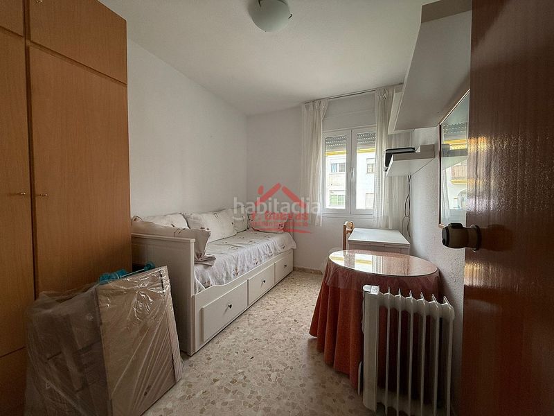 Foto cb4ddff2-0c76-4b2a-84d7-8ef93eb5494c. Apartament amb calefacció a Centro Torre del Mar