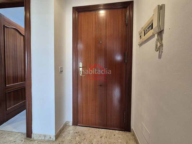 Foto c60046f4-2f9d-4789-b813-14fc9d9c9a9d. Àtic amb calefacció a Centro Ciudad - El Carmen Vélez - Málaga