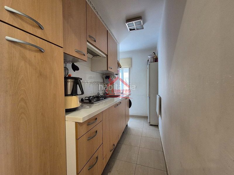 Foto 2048d540-4851-44a5-95dd-884b1a56a98c. Apartament a Poniente-Faro Torre del Mar