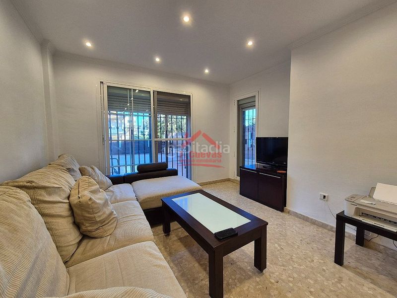 Foto aaad4283-b967-43ad-8673-f265ce88748f. Apartament amb calefacció piscina a Capuchinos - Los Olivos Vélez - Málaga