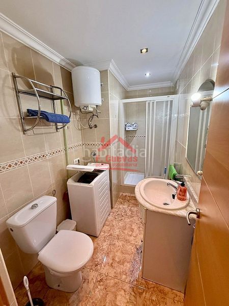 Foto a3caeb3c-d9ee-4f9e-8337-942628bf68bd. Apartament amb calefacció piscina a Centro Torre del Mar