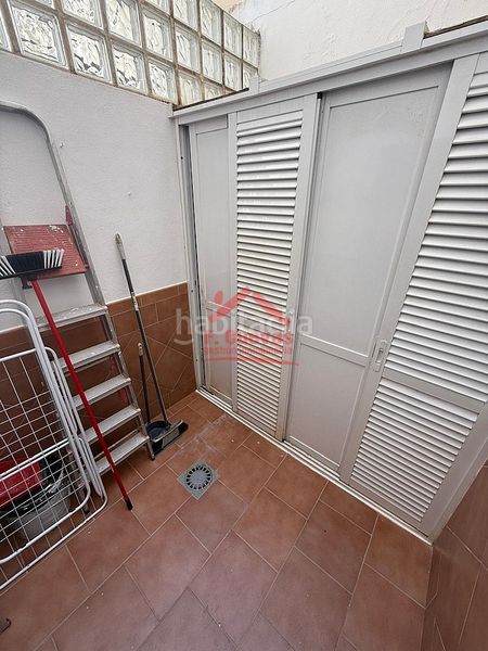 Foto 5ad64d1b-4dd6-4379-a881-b712cce3f402. Planta baixa a Centro Torre del Mar