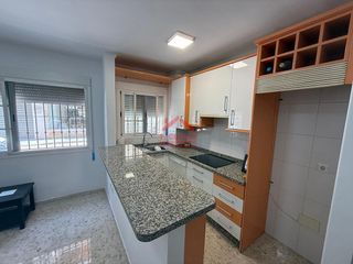 Planta baixa a Centro. Apartamento 2 dormitorios junto al paseo marítimo