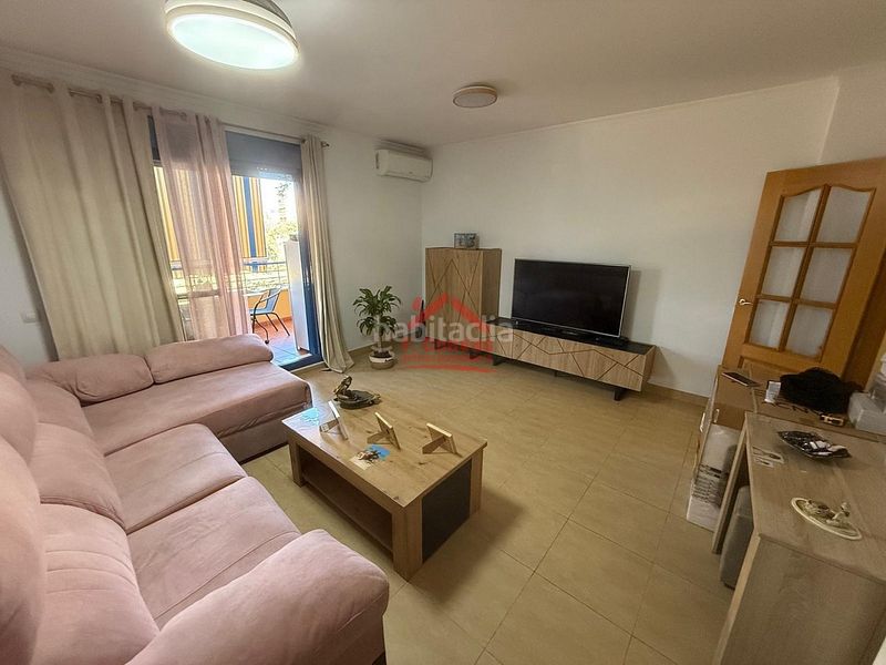 Foto 9ff38e44-6be1-4977-b0bb-244f7f594a6d. Apartament amb aparcament a Centro Torre del Mar